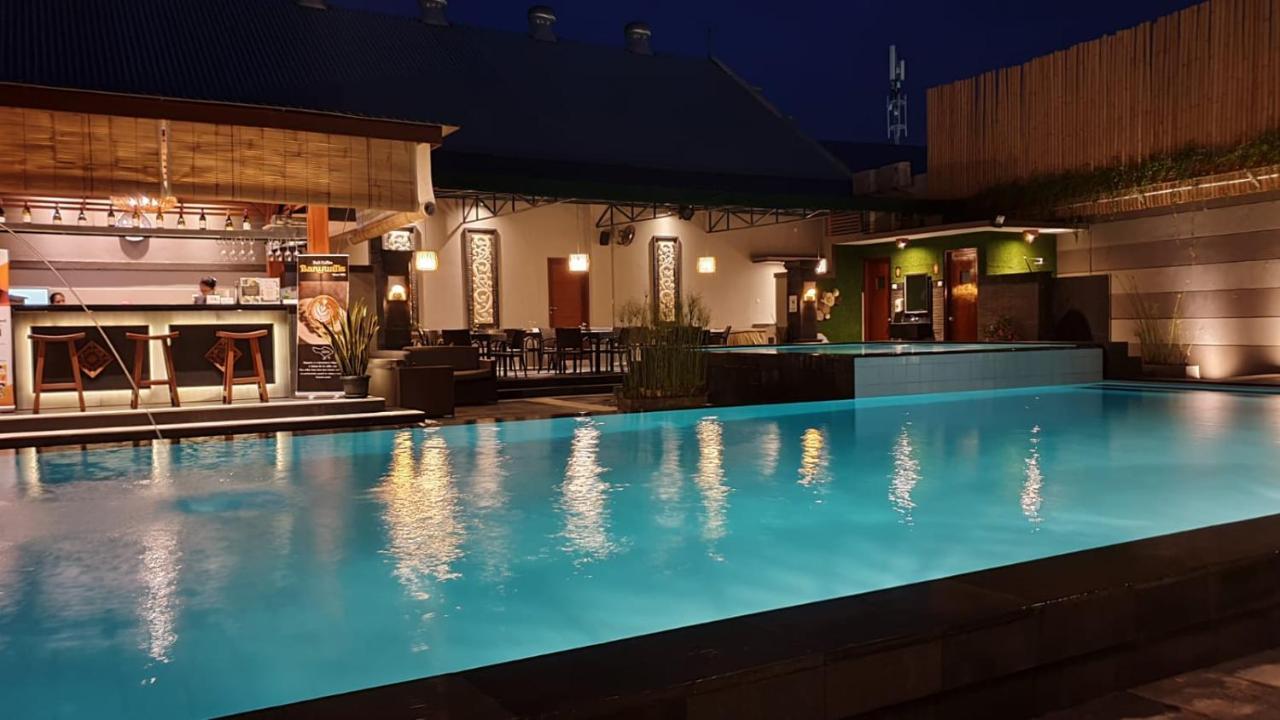 The Banyumas Villa Denpasar Exterior foto