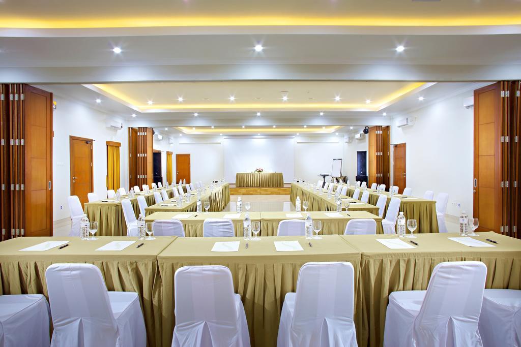 The Banyumas Villa Denpasar Exterior foto