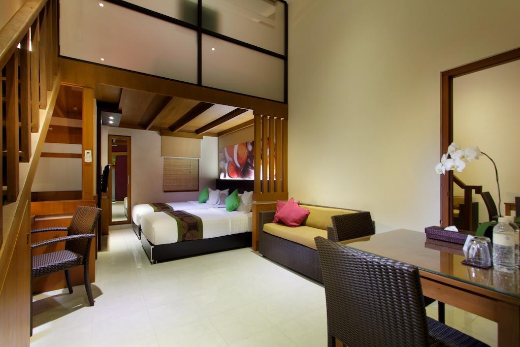 The Banyumas Villa Denpasar Exterior foto