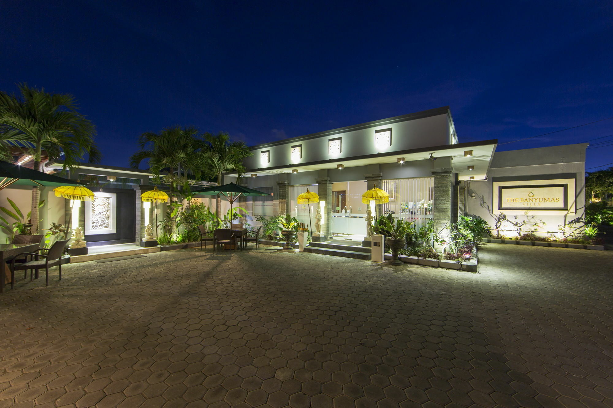 The Banyumas Villa Denpasar Exterior foto